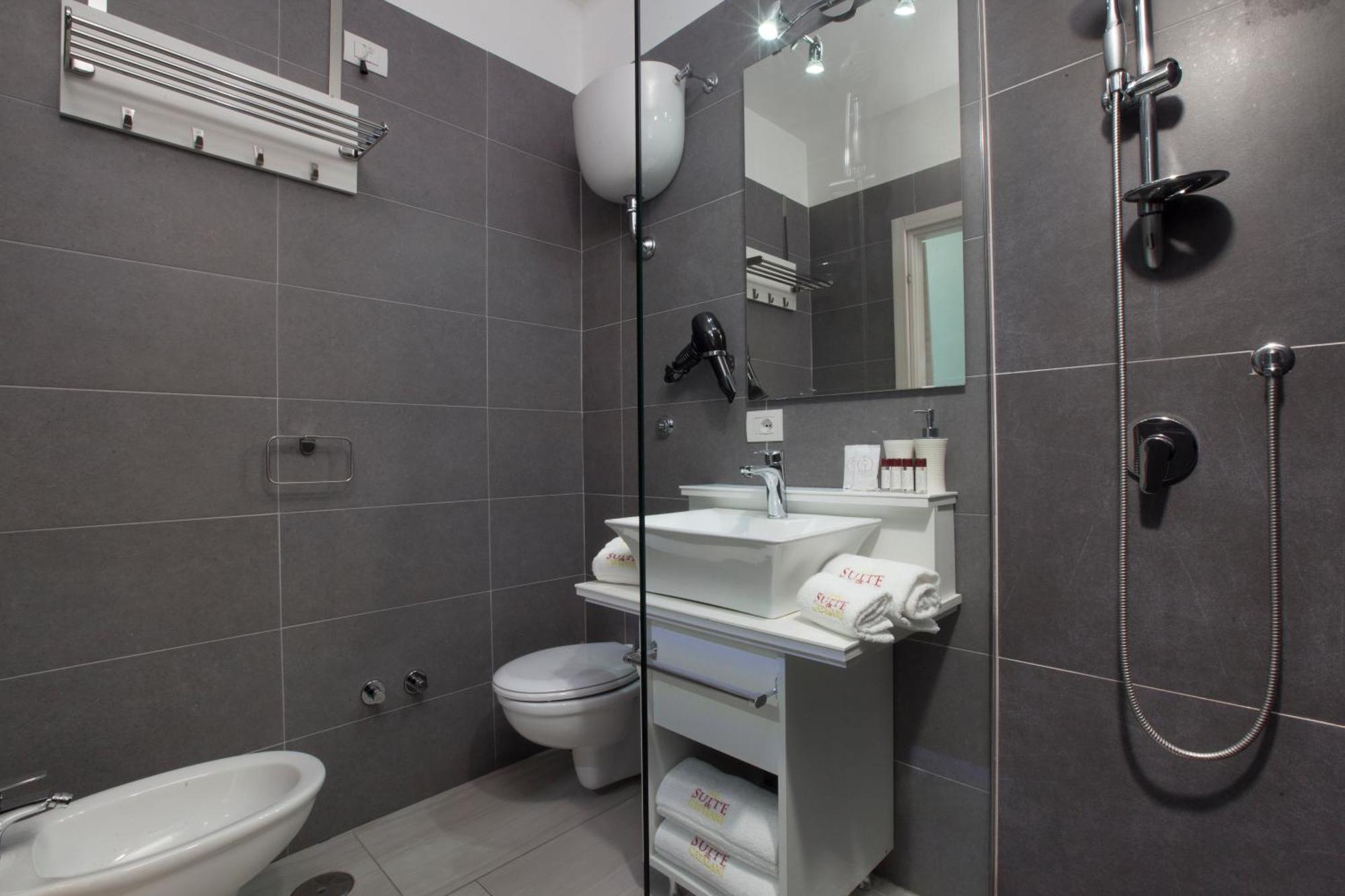Suite Dei Catalani Naples Extérieur photo