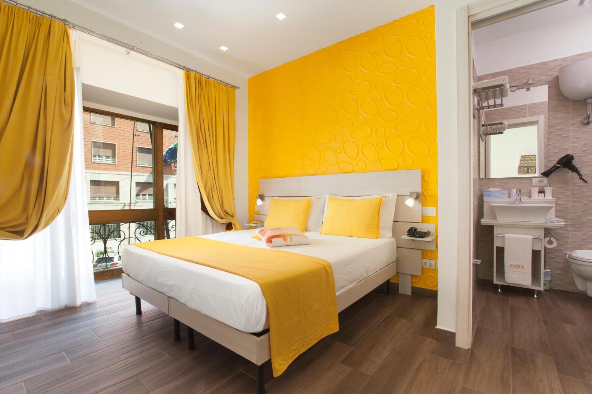 Suite Dei Catalani Naples Extérieur photo