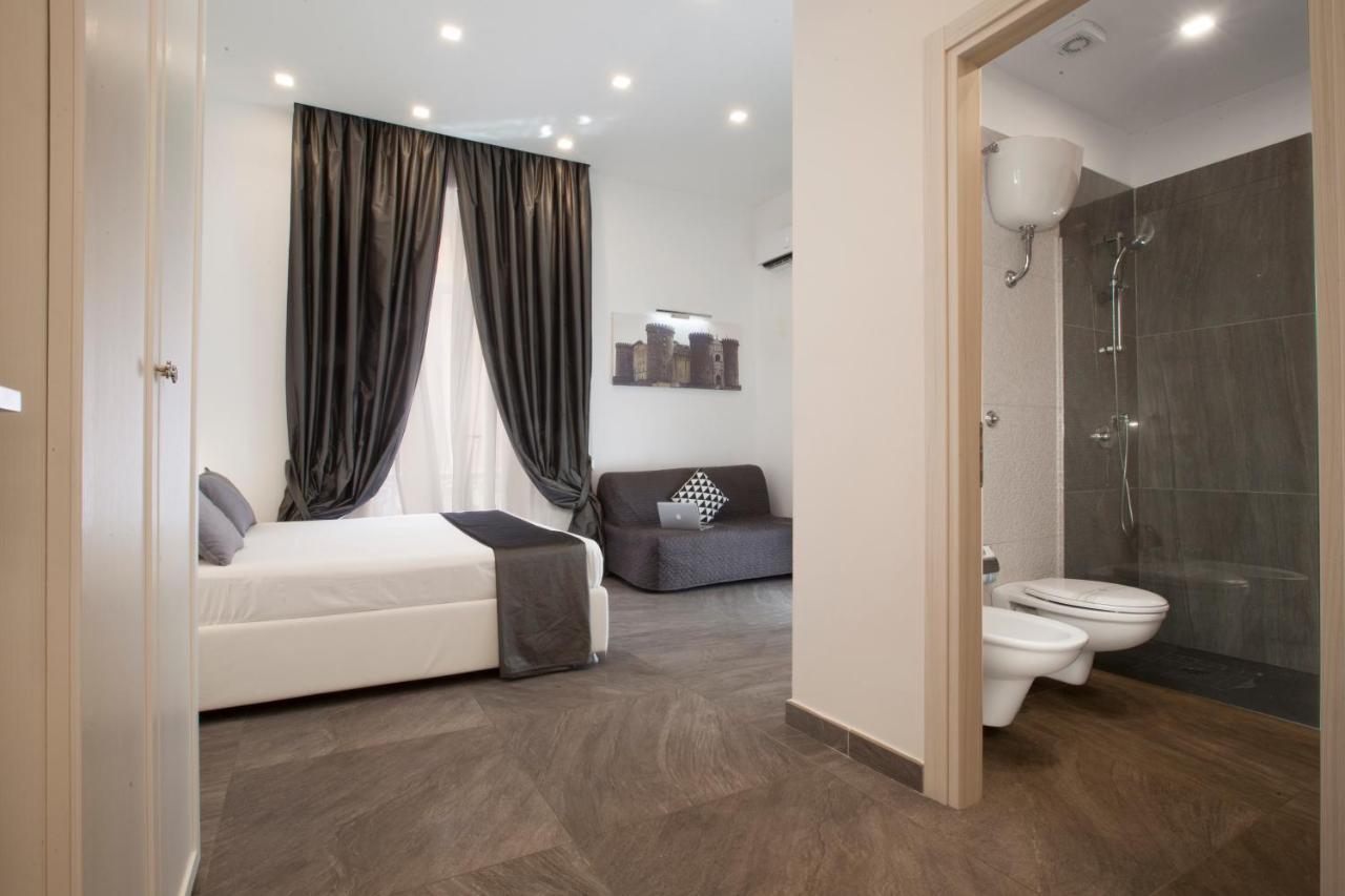 Suite Dei Catalani Naples Extérieur photo