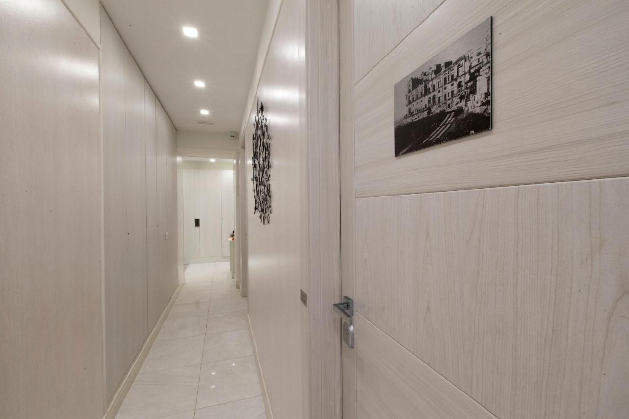Suite Dei Catalani Naples Extérieur photo