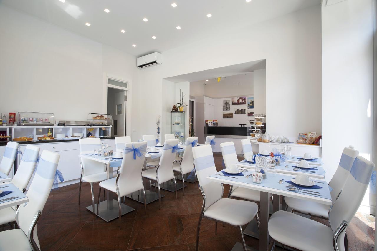 Suite Dei Catalani Naples Extérieur photo