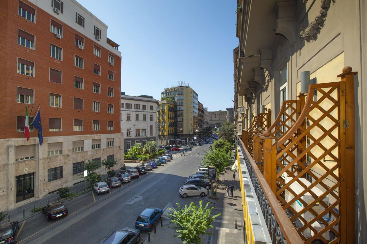 Suite Dei Catalani Naples Extérieur photo
